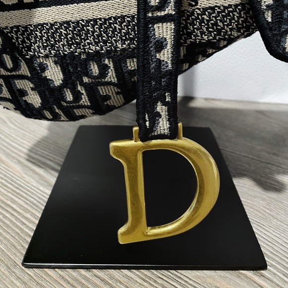 Dior - Saddle Bag (Blue Dior Oblique Embroidery) #UsedlikeNew - Picture 3 of 7